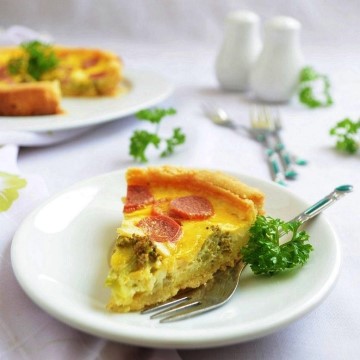  Quiche Brokoli Keju