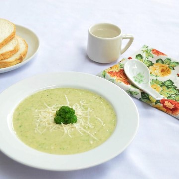 Sup Krim Brokoli Keju